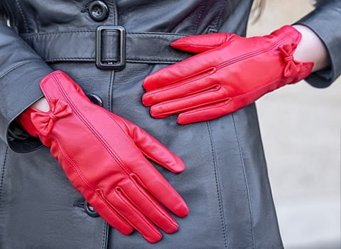 https://shp.aradbranding.com/قیمت دستکش چرم زنانه با کیفیت ارزان + خرید عمده